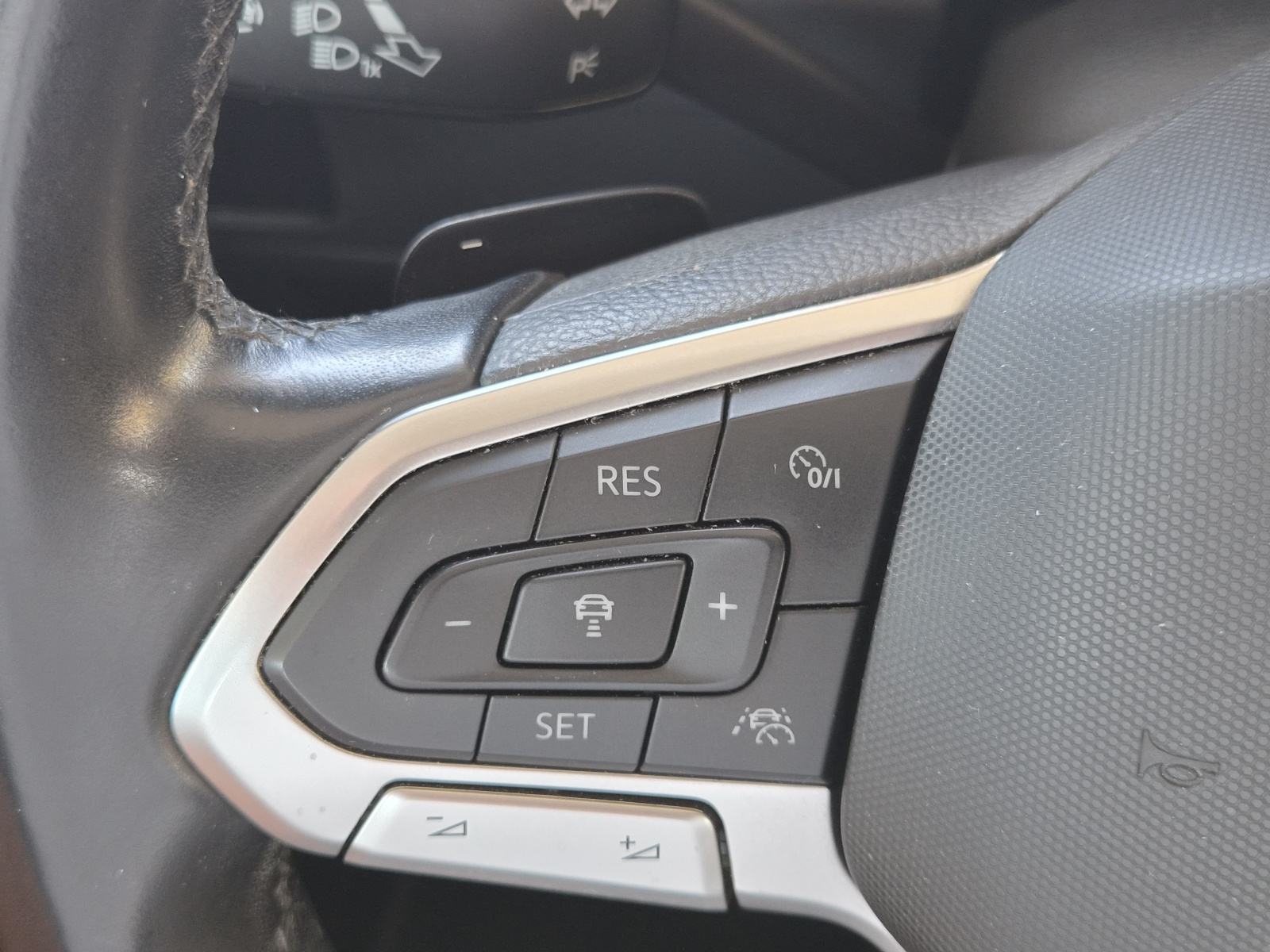 VW Passat Variant 2,0 TDI DSG Business*2023g*ACC Radar*F1*, fotografija 13