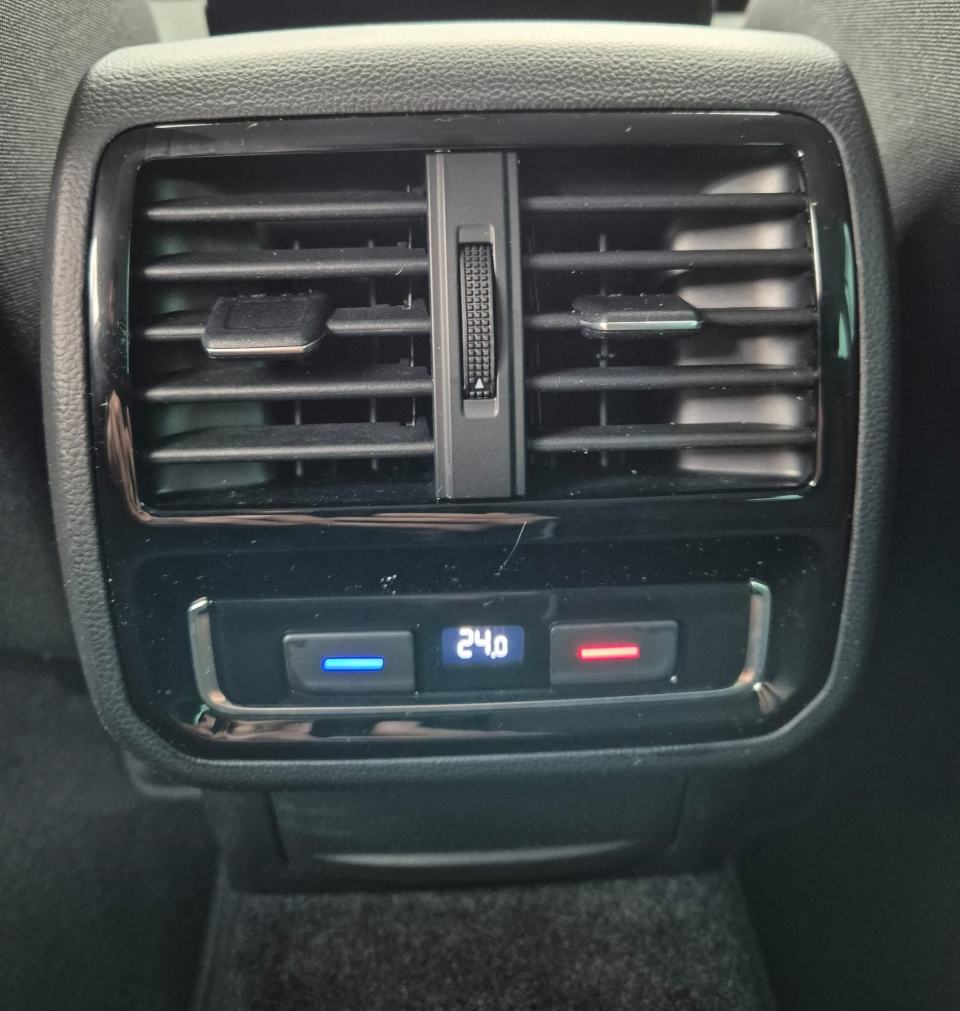 VW PASSAT VARIANT 2.0 TDI DSG BUSINESS*VIRTUALNI*MASAŽA*, fotografija 18