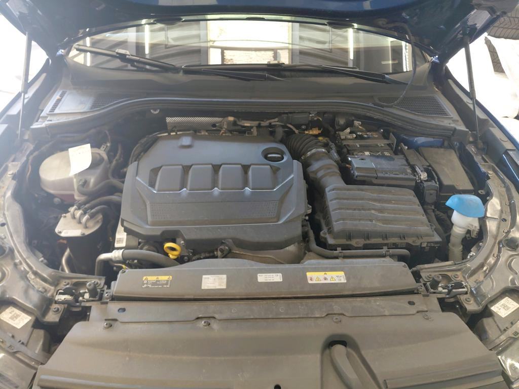 VW Passat Variant 2,0 TDI DSG ELEGANCE *U DOLASKU*, fotografija 10