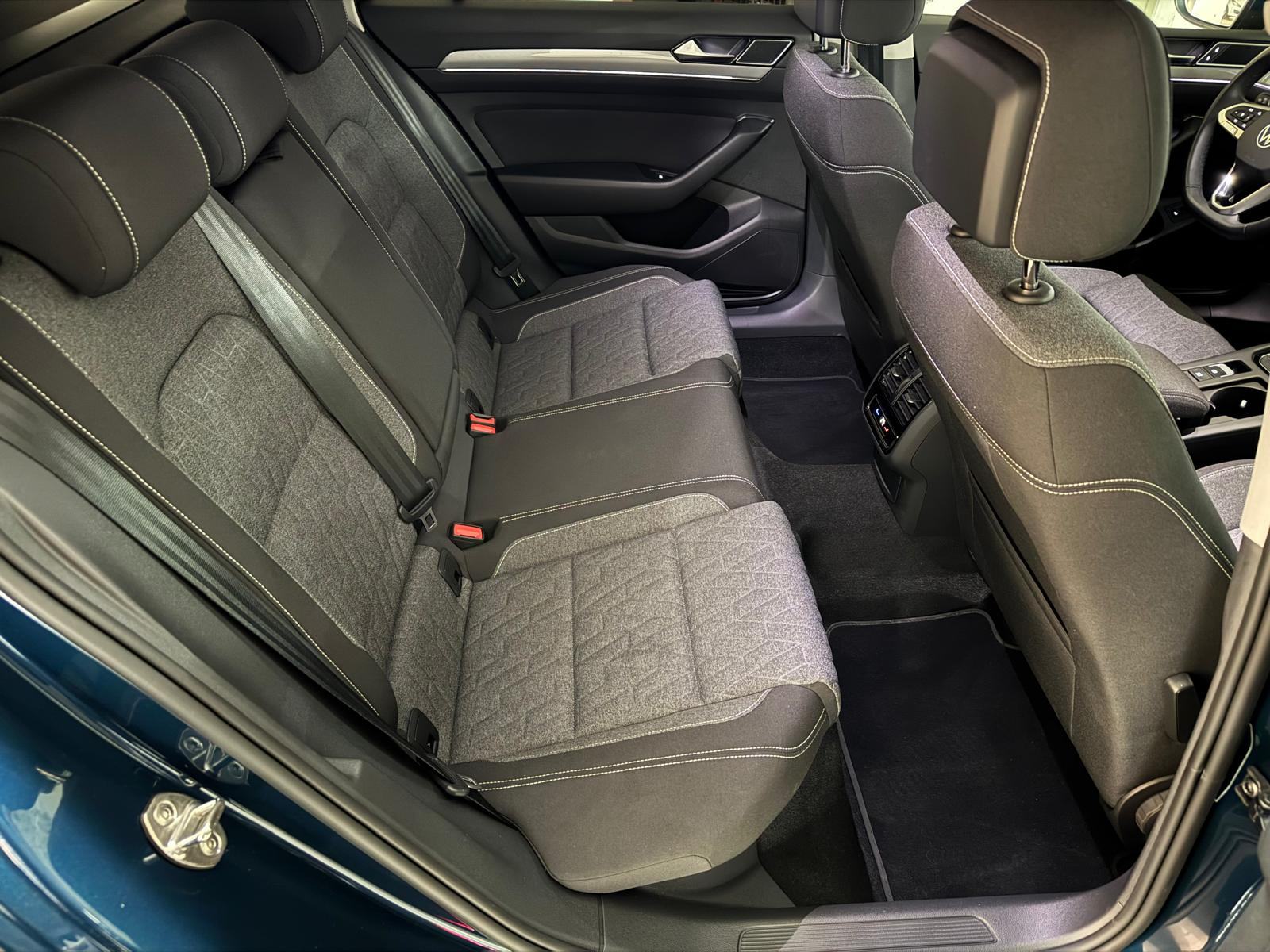 VW Passat Variant 2,0 TDI**DSG**GARANCIJA 1GOD**9000KM**IQ LIGHT**LED*, fotografija 12