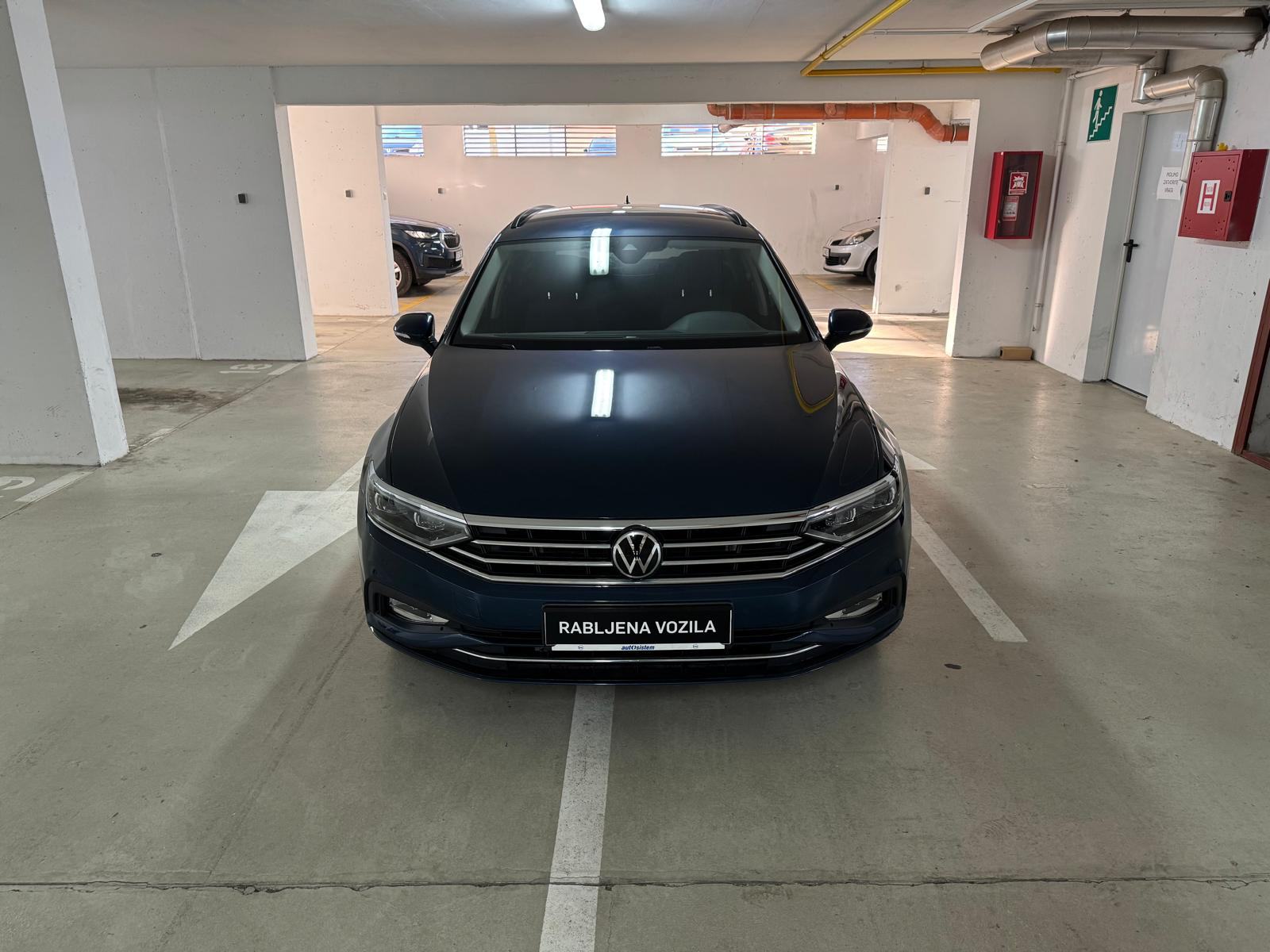 VW Passat Variant 2,0 TDI**DSG**GARANCIJA 1GOD**9000KM**IQ LIGHT**LED*, fotografija 2