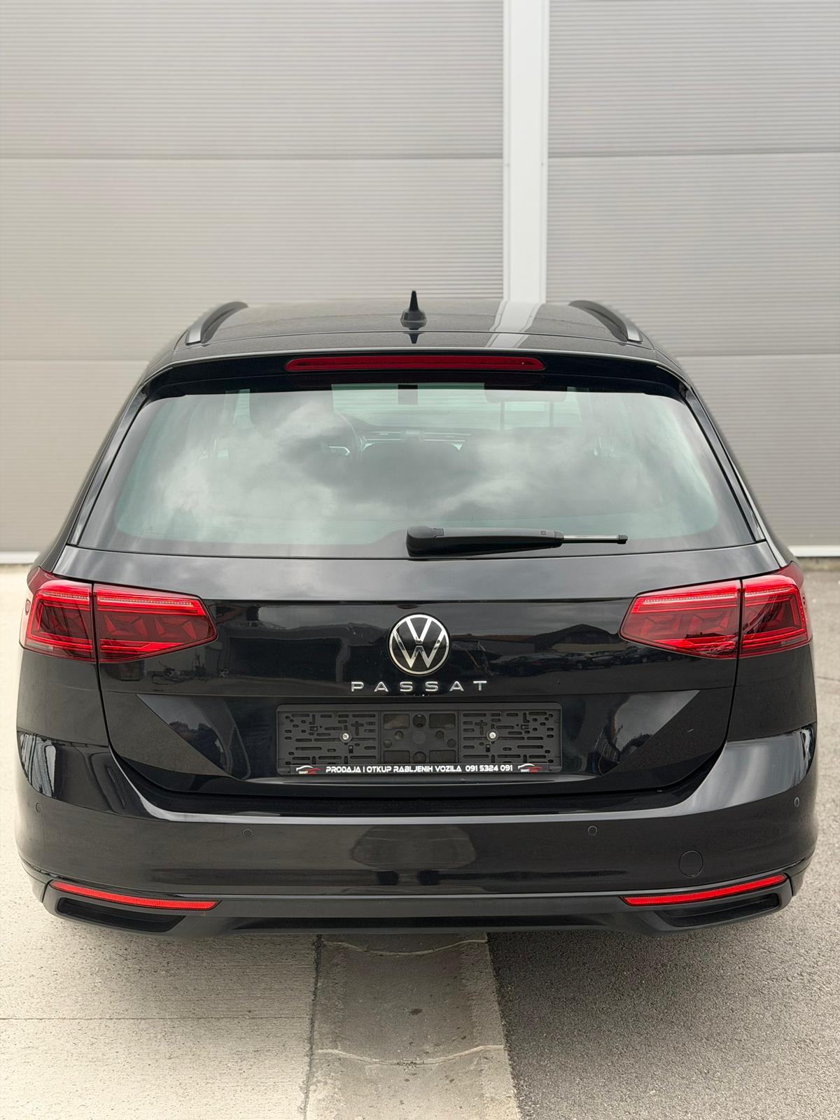 VW Passat Variant 2,0 TDI DSG--MATRIX--AMBIENT--NAVI--KAMERA, fotografija 8