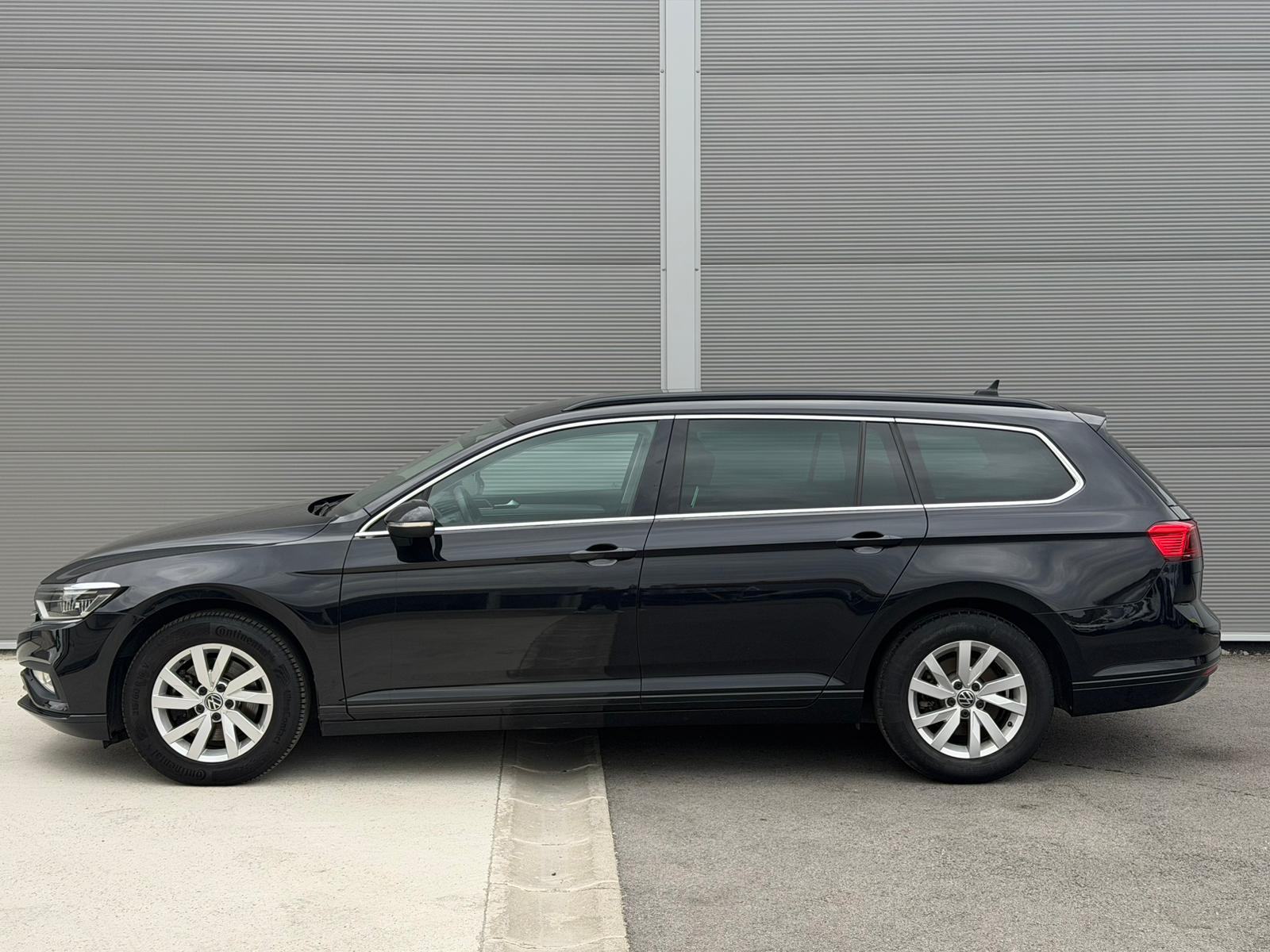 VW Passat Variant 2,0 TDI DSG--MATRIX--AMBIENT--NAVI--KAMERA, fotografija 7