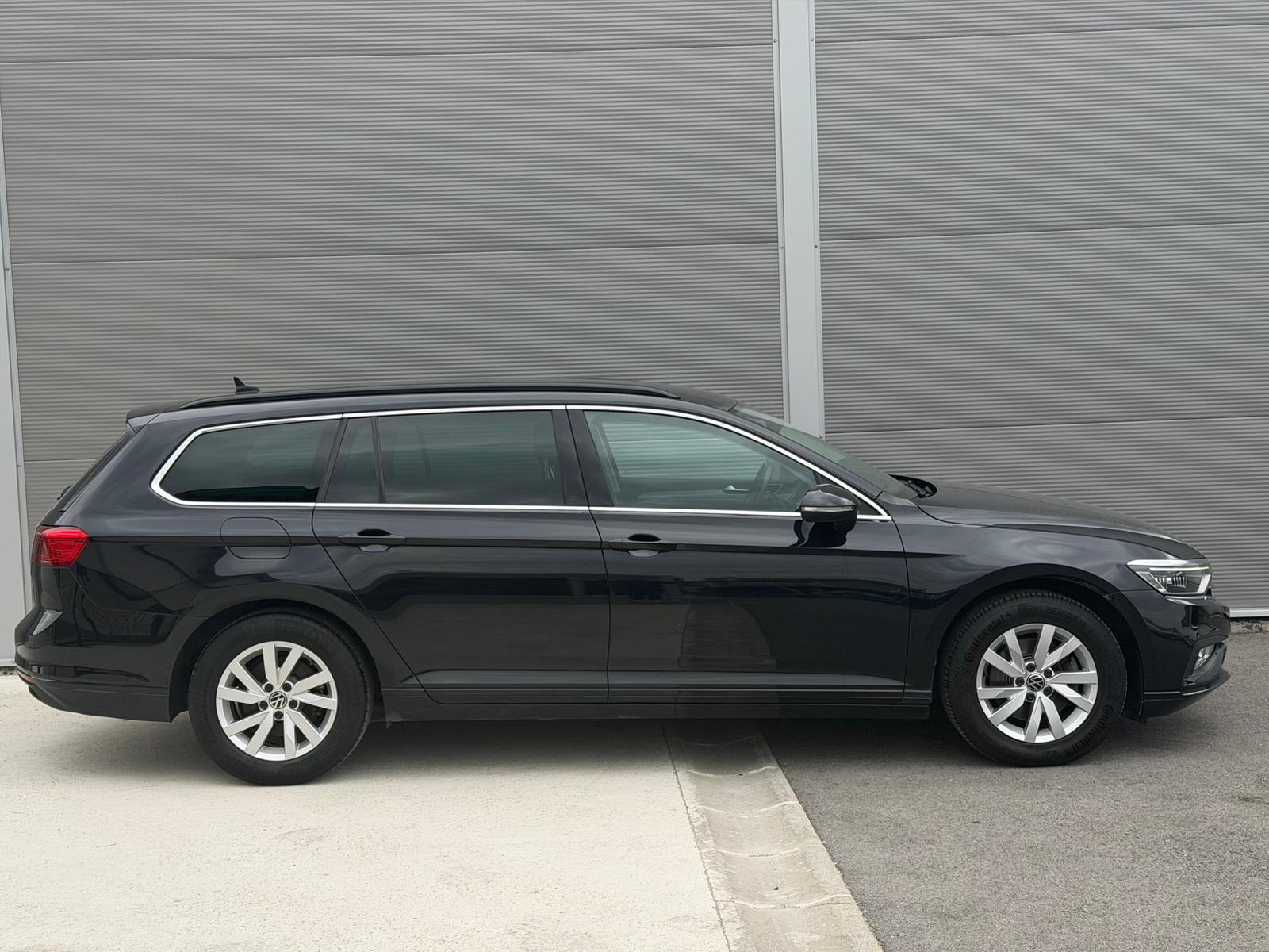 VW Passat Variant 2,0 TDI DSG--MATRIX--AMBIENT--NAVI--KAMERA, fotografija 12