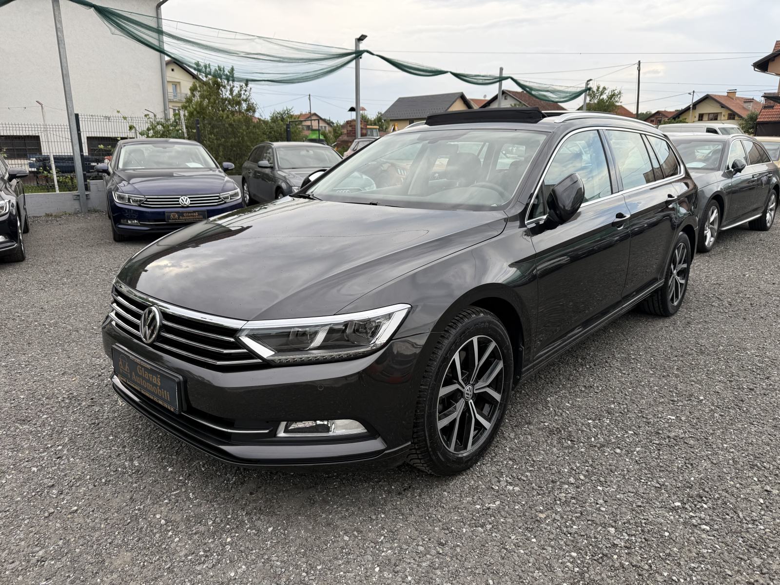 VW Passat Variant 2,0 TDI DSG,NAVI,PDC,LED,ALU 17",JAMSTVO,KAO NOV!!!, fotografija 4