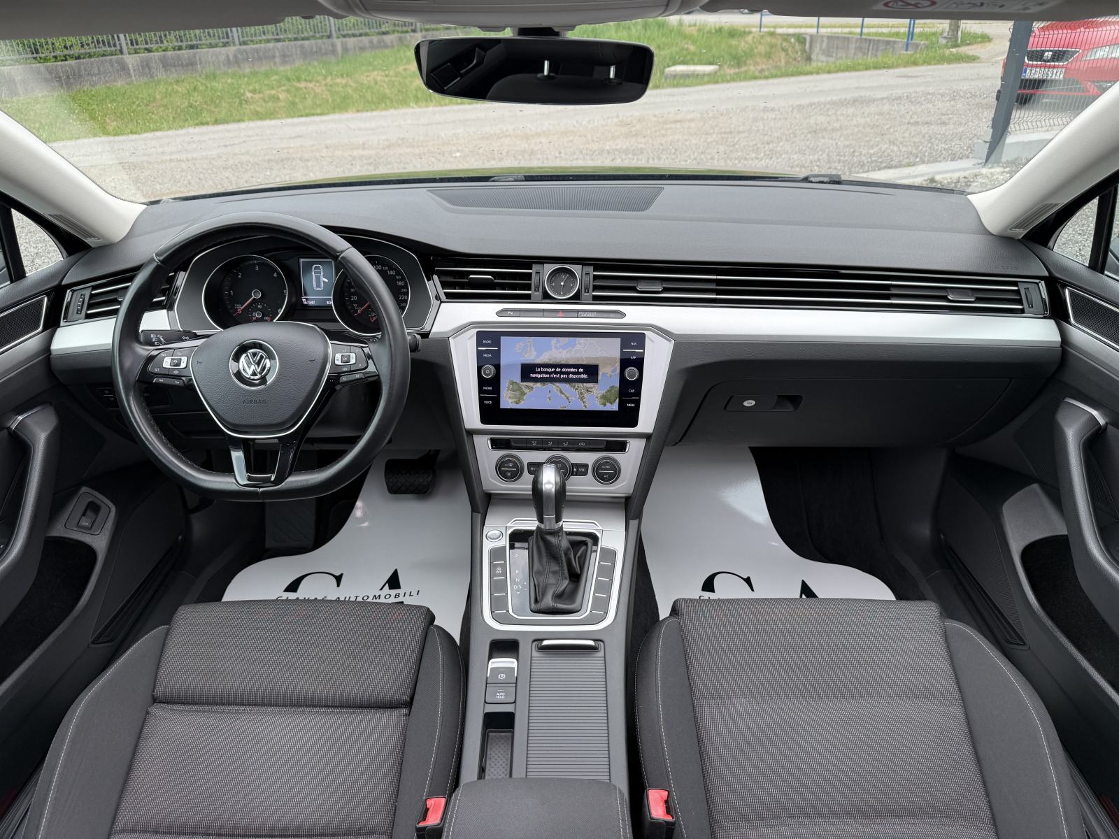 VW Passat Variant 2,0 TDI DSG,NAVI,PDC,LED,ALU 17",JAMSTVO,KAO NOV!!!, fotografija 18
