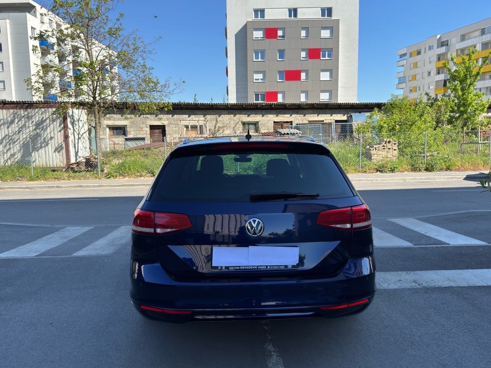 VW Passat 2,0 TDI Variant*BUSSINES*DSG*PANO*VIRT*MATRI*KUK*DYN*KAM*FUL, fotografija 8
