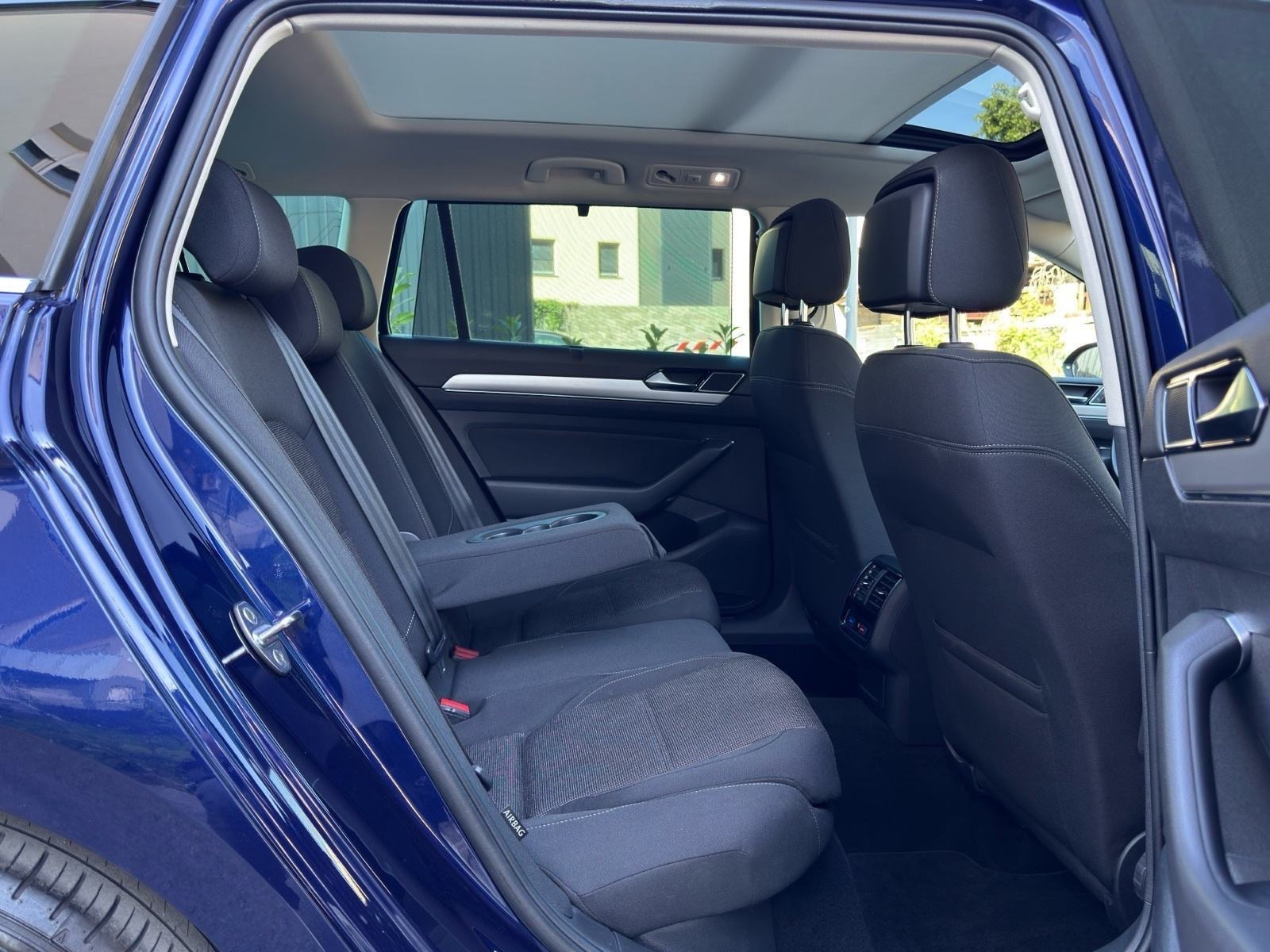 VW Passat 2,0 TDI Variant*BUSSINES*DSG*PANO*VIRT*MATRI*KUK*DYN*KAM*FUL, fotografija 13
