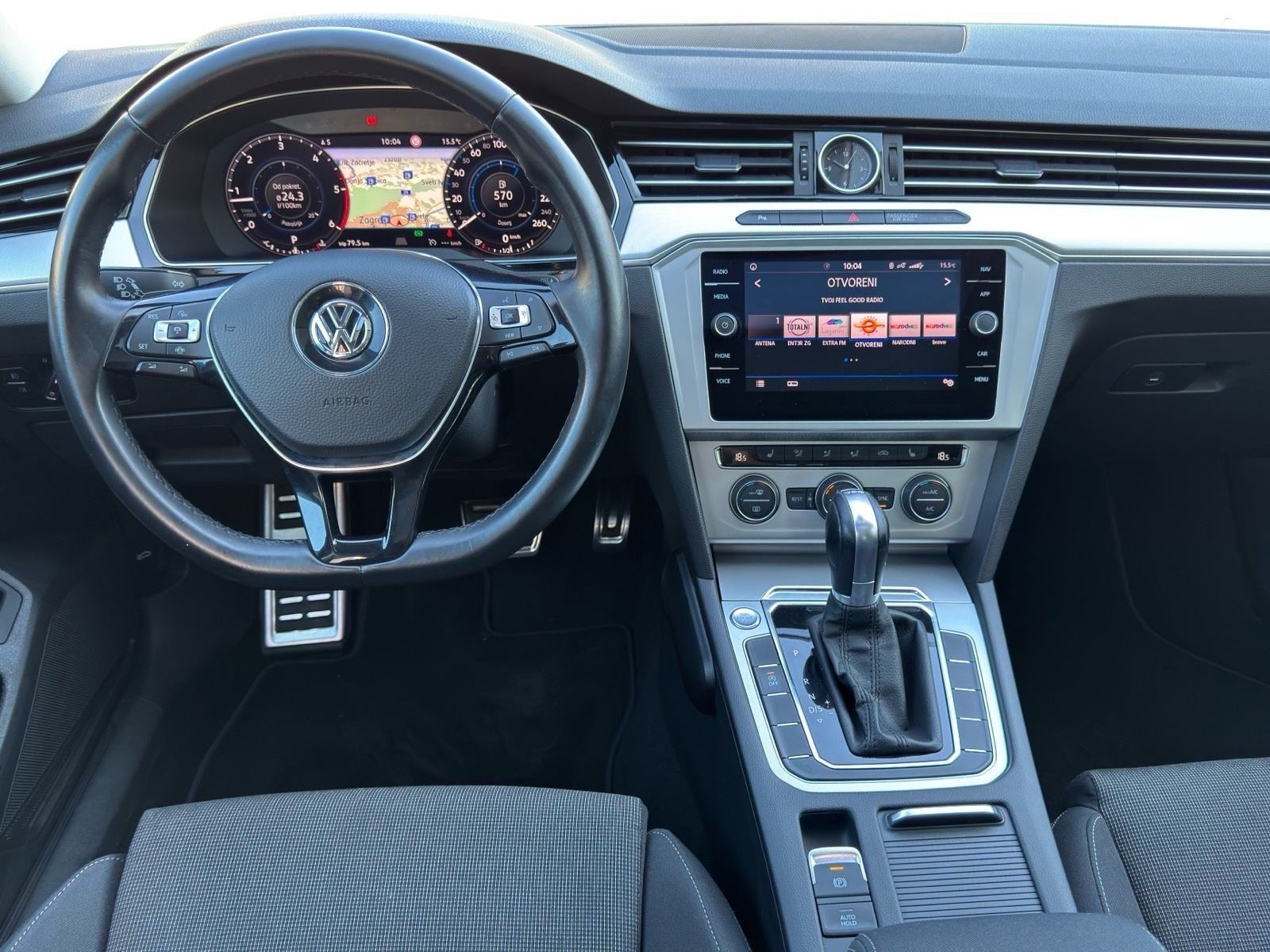 VW Passat 2,0 TDI Variant*BUSSINES*DSG*PANO*VIRT*MATRI*KUK*DYN*KAM*FUL, fotografija 15