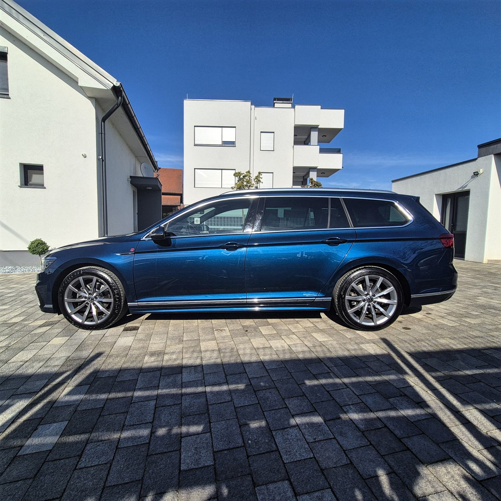 VW Passat Variant 2,0 TDI DSG R line Matrix|Pano|ACC|KAM|NAV| JAMSTVO, fotografija 7