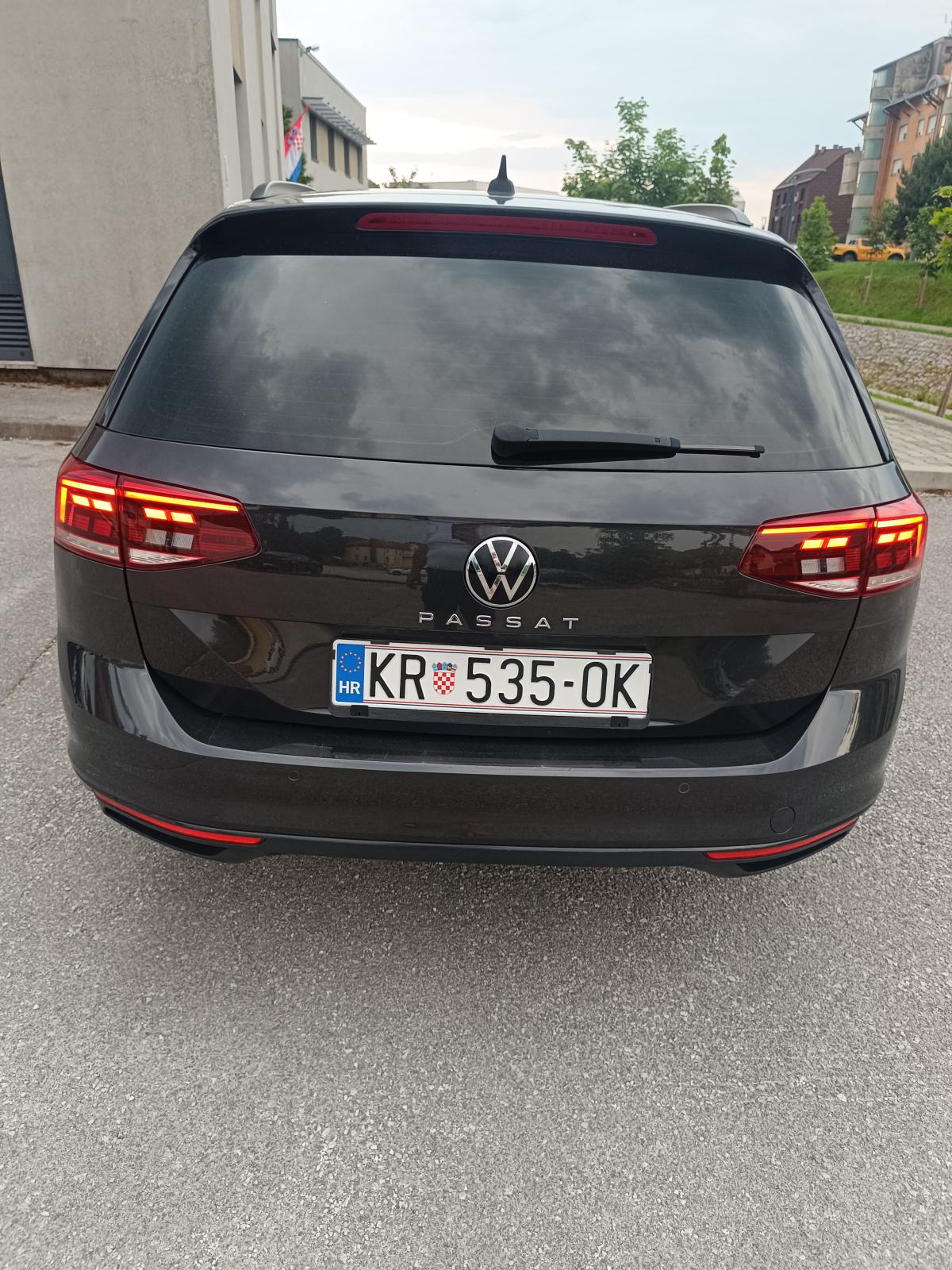 VW Passat Variant 2,0 TDI DSG 2021, fotografija 7