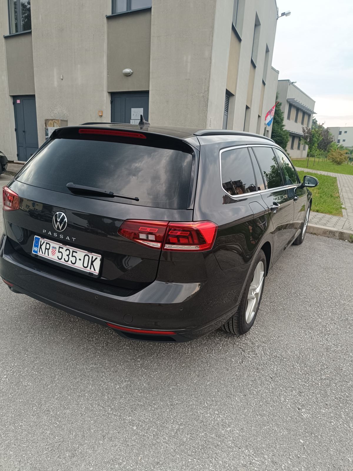 VW Passat Variant 2,0 TDI DSG 2021, fotografija 6