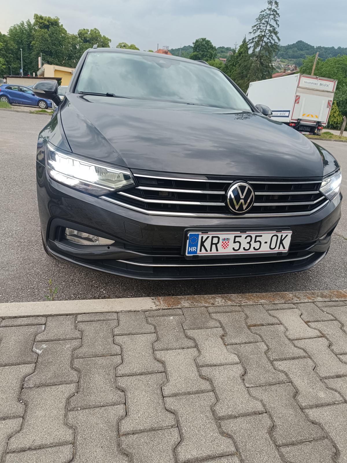 VW Passat Variant 2,0 TDI DSG 2021, fotografija 3