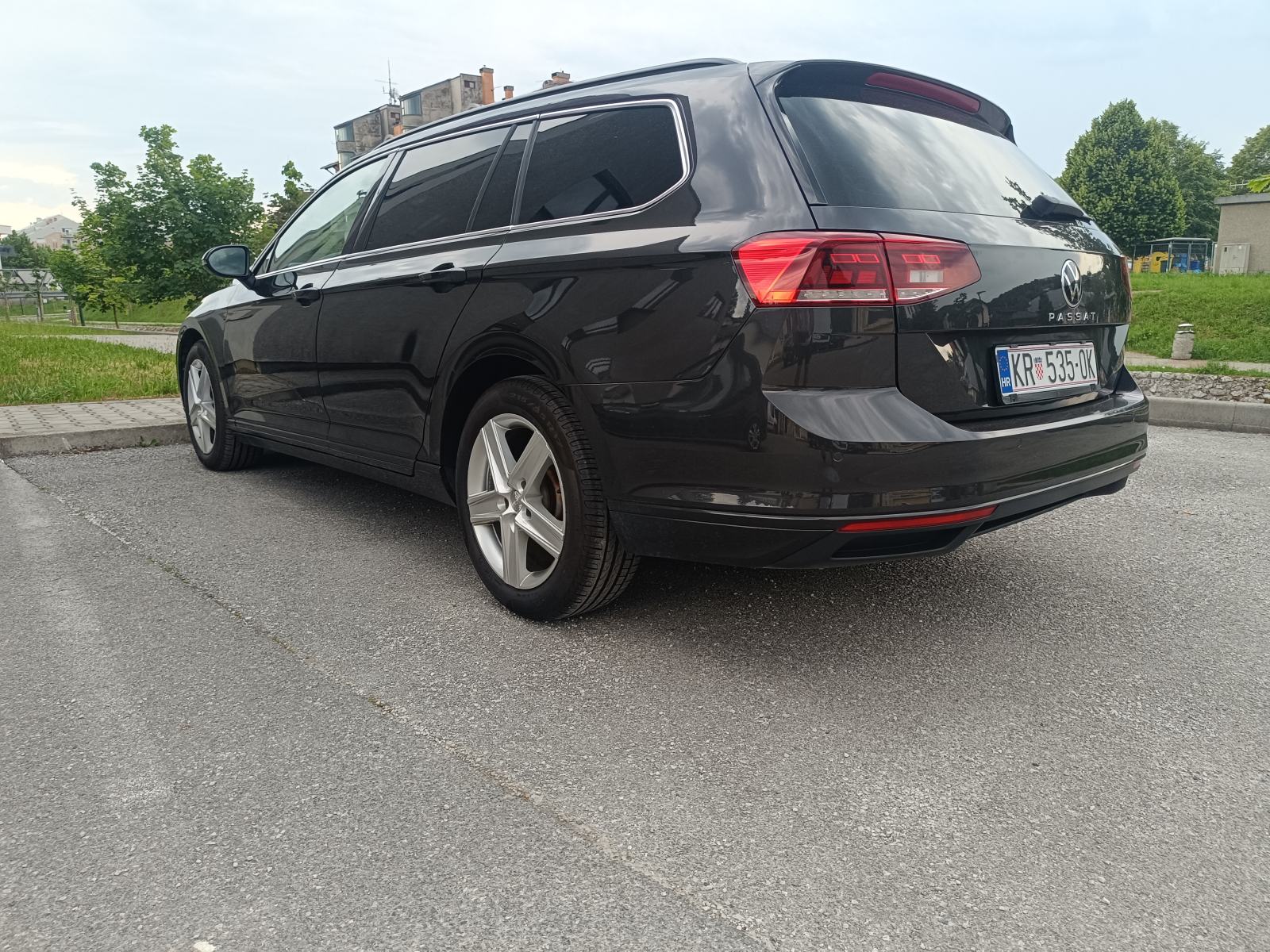 VW Passat Variant 2,0 TDI DSG 2021, fotografija 5