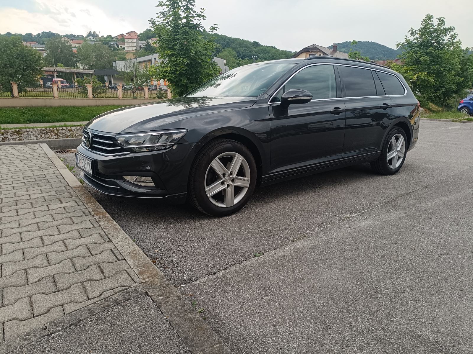 VW Passat Variant 2,0 TDI DSG 2021, fotografija 4