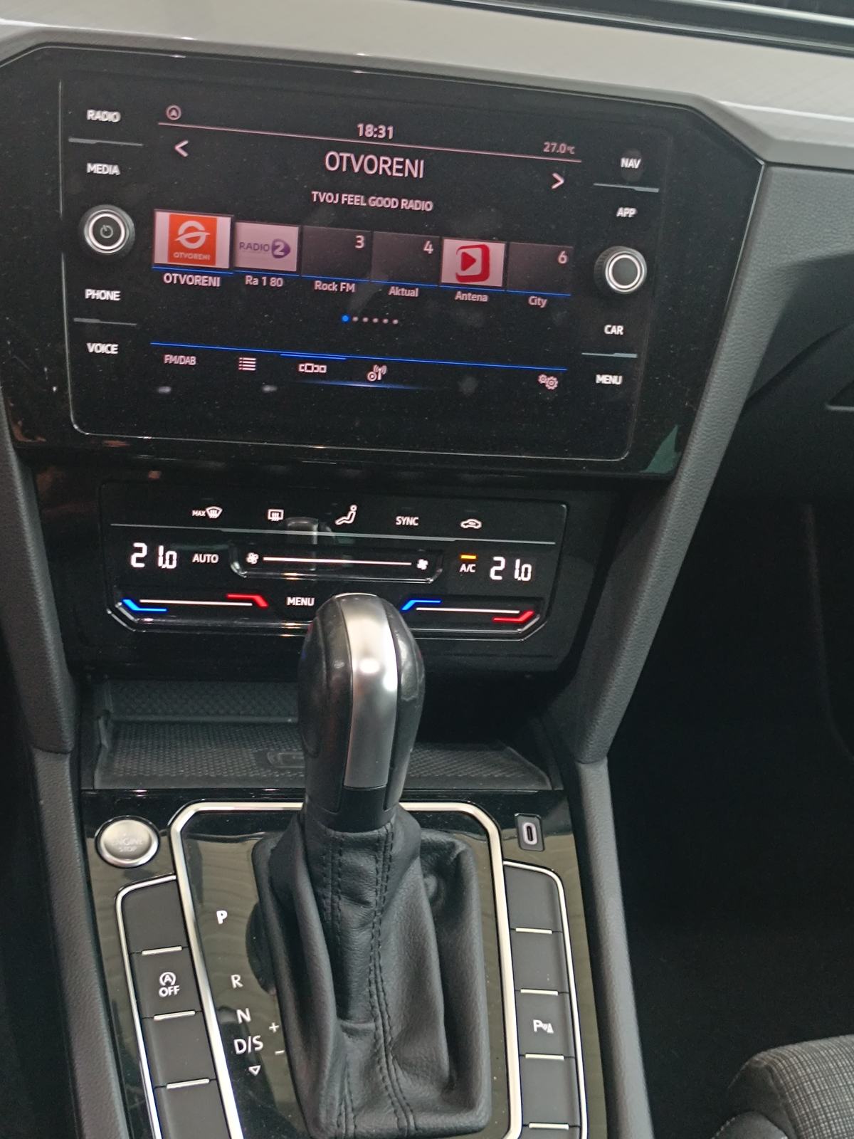 VW Passat Variant 2,0 TDI DSG 2021, fotografija 9