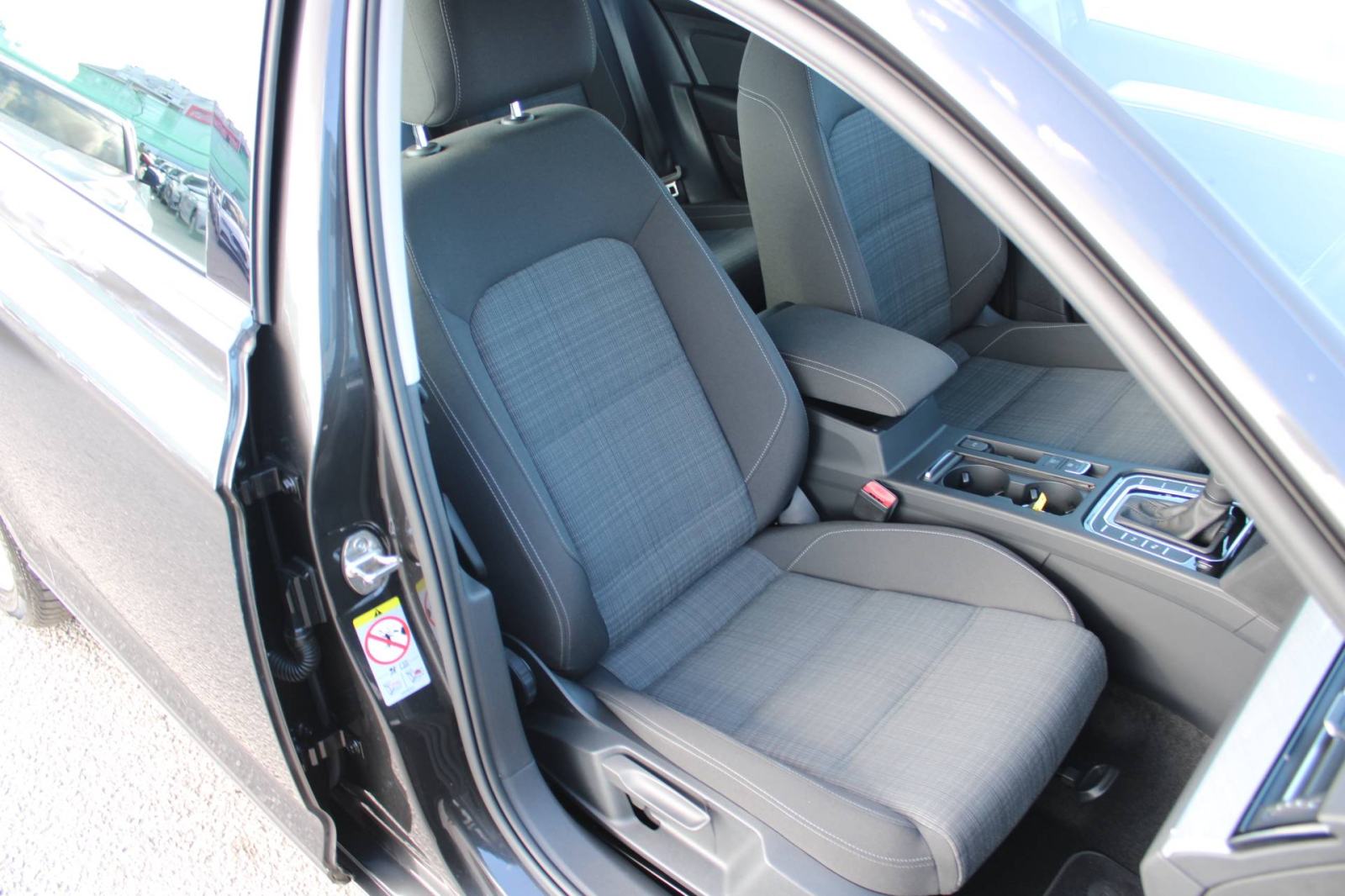 VW Passat Variant 2.0 TDi DSG *VIRTUAL, LED, NAVIGACIJA*, fotografija 12