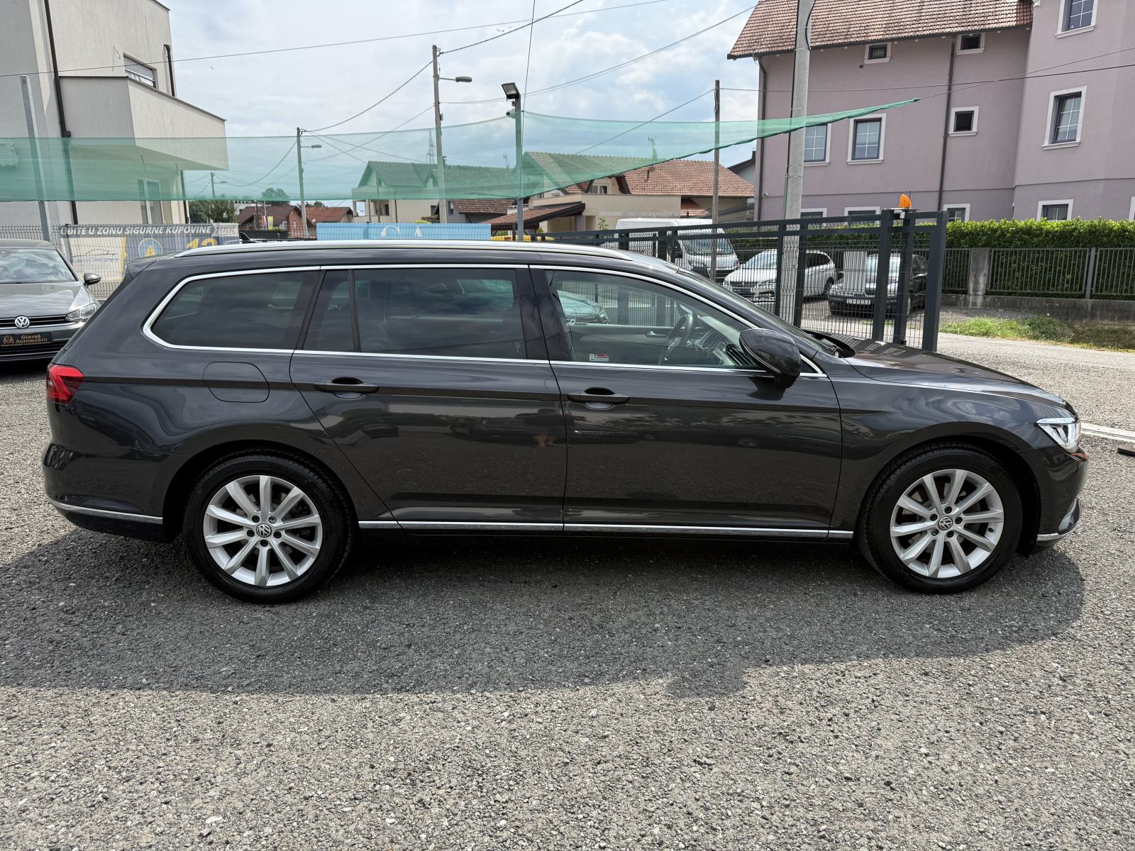 VW Passat Variant 2,0 TDI HIGHLINE,NAVI,PDC,LED,ALU 17",VELIKI SERVIS!, fotografija 8