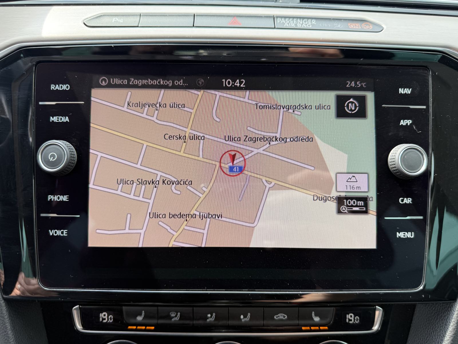 VW Passat Variant 2,0 TDI HIGHLINE,NAVI,PDC,LED,ALU 17",VELIKI SERVIS!, fotografija 13