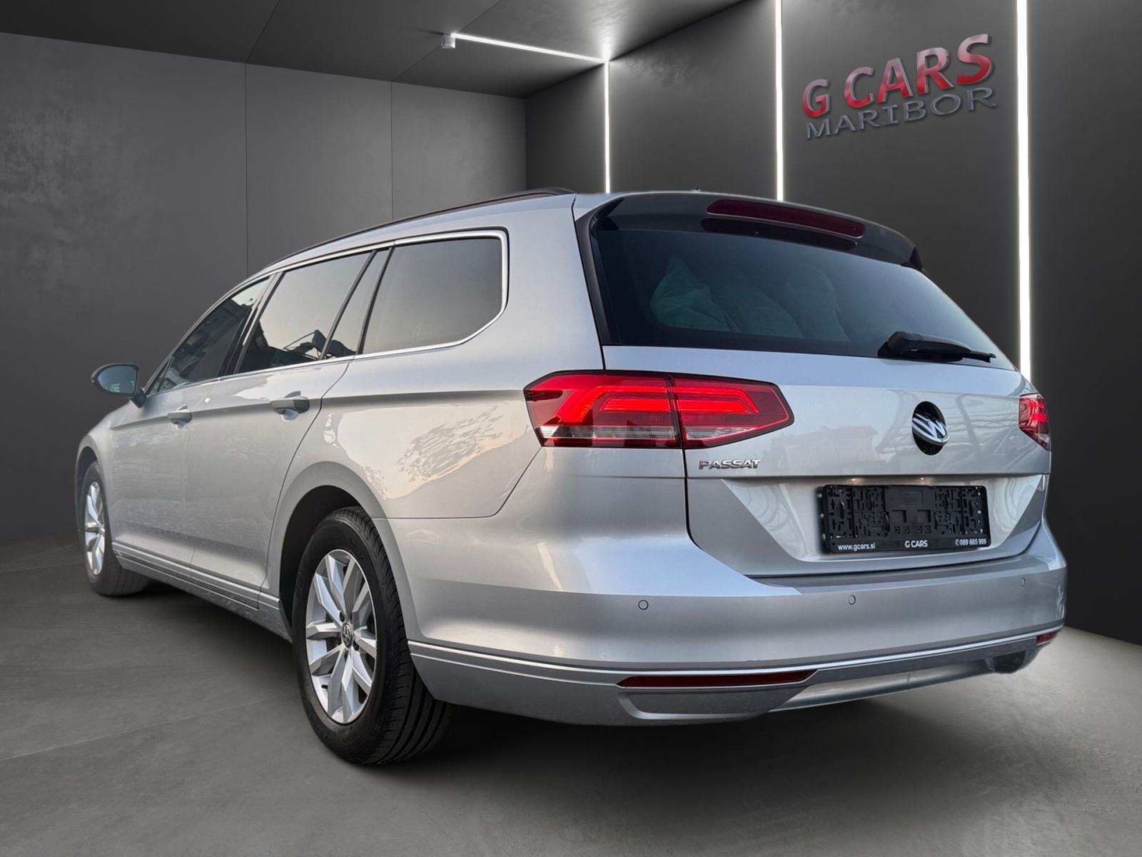VW Passat Variant 2,0 TDI NAVI TEMP KAMERA KLJUKA, fotografija 2