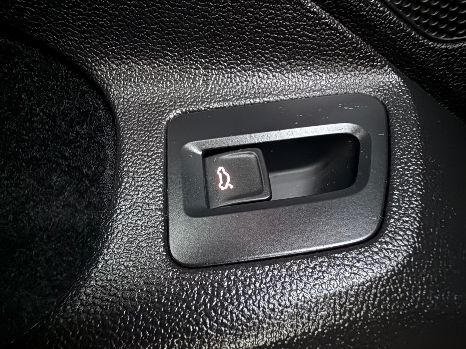 VW Passat Variant 2,0 TDI DSG • 2022g • VIRTUAL KOKPIT • EKSTRA OPREMA, fotografija 20