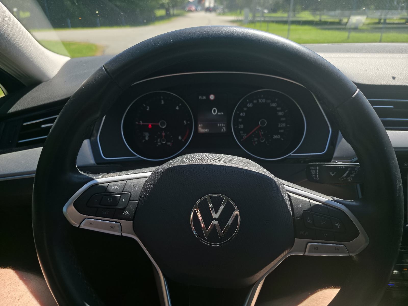 VW Passat Variant 2,0 TDI,led,navi,pdc,rata leasing 250e, fotografija 9