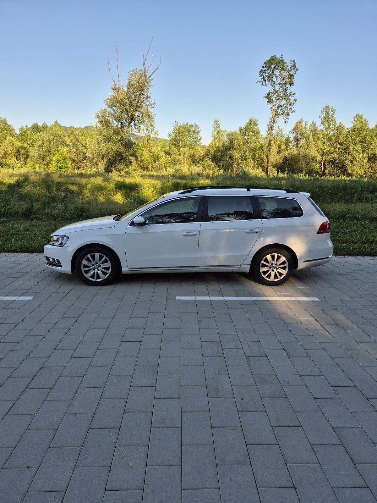 VW Passat Variant 2,0 TDI, fotografija 2