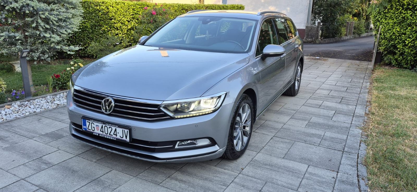 VW Passat Variant 2,0 TDI, fotografija 2