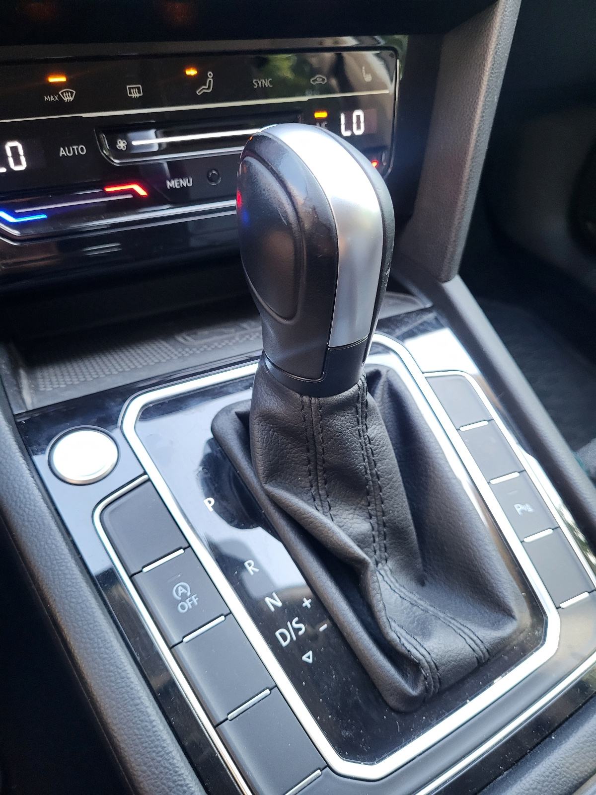 VW Passat Variant 2,0 TDI Dsg, fotografija 7