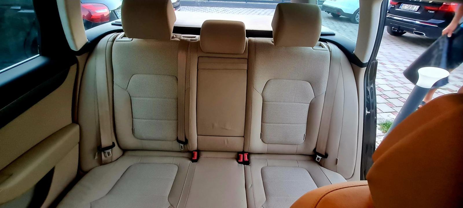 VW Passat Variant 2,0 TDI, fotografija 2