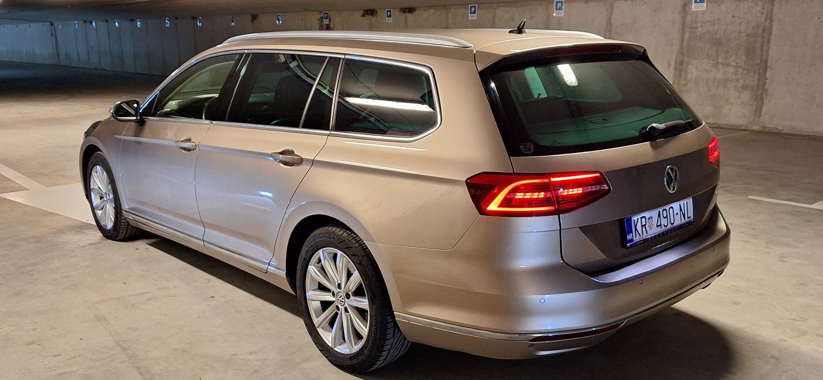 VW Passat Highline 2.0TDI DSG, fotografija 8