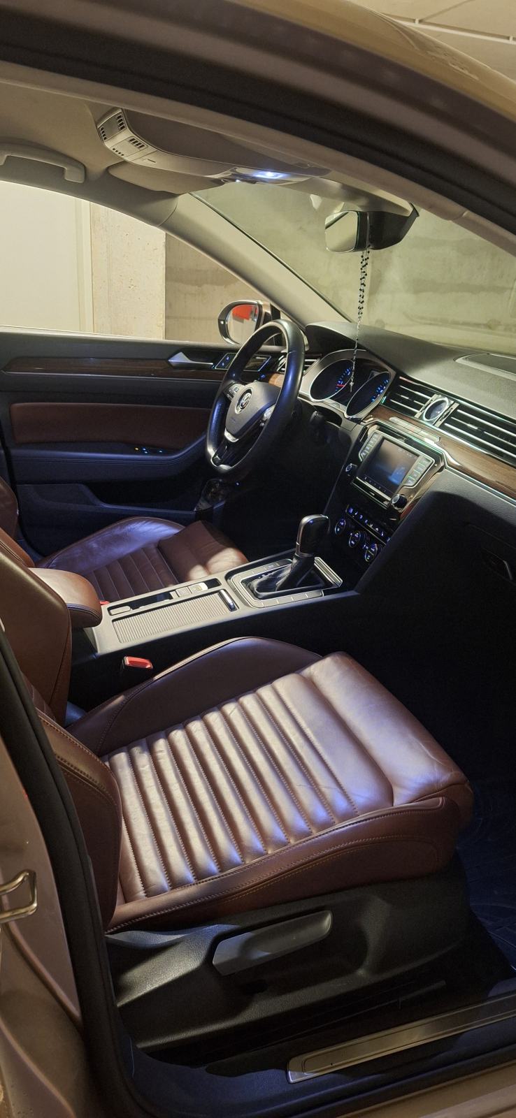 VW Passat Highline 2.0TDI DSG, fotografija 12