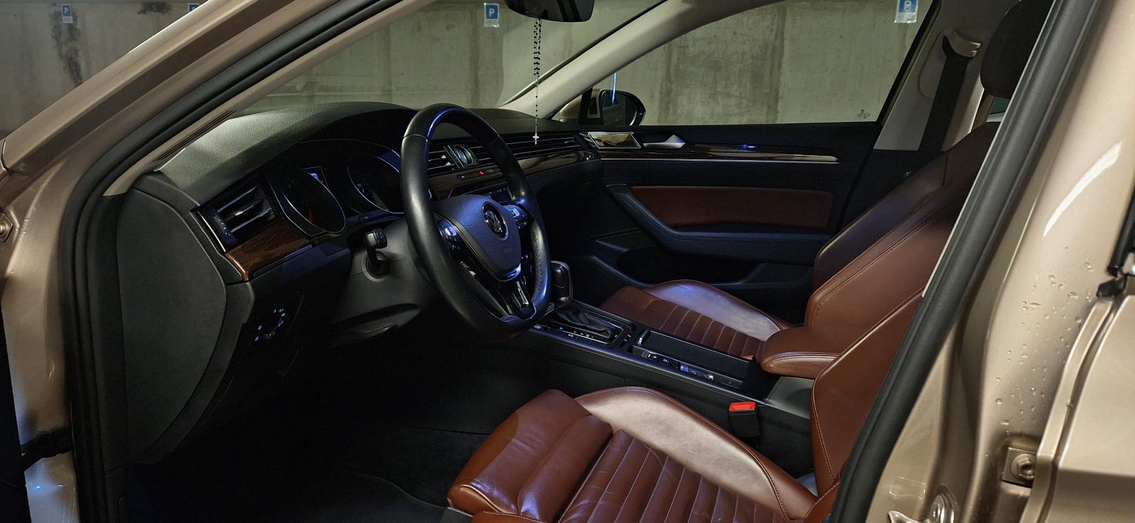 VW Passat Highline 2.0TDI DSG, fotografija 10