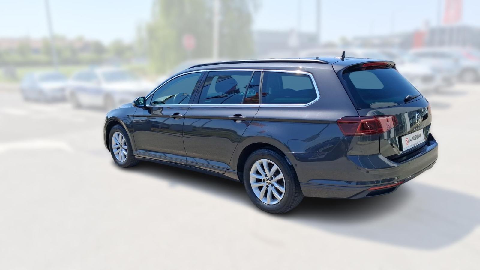 VW PASSAT Variant 2023 • PREMIUM jamstvo • AutoZubak Rabljena, fotografija 7