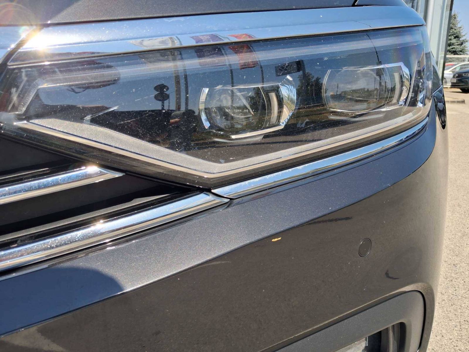 VW PASSAT Variant 2023 • PREMIUM jamstvo • AutoZubak Rabljena, fotografija 14