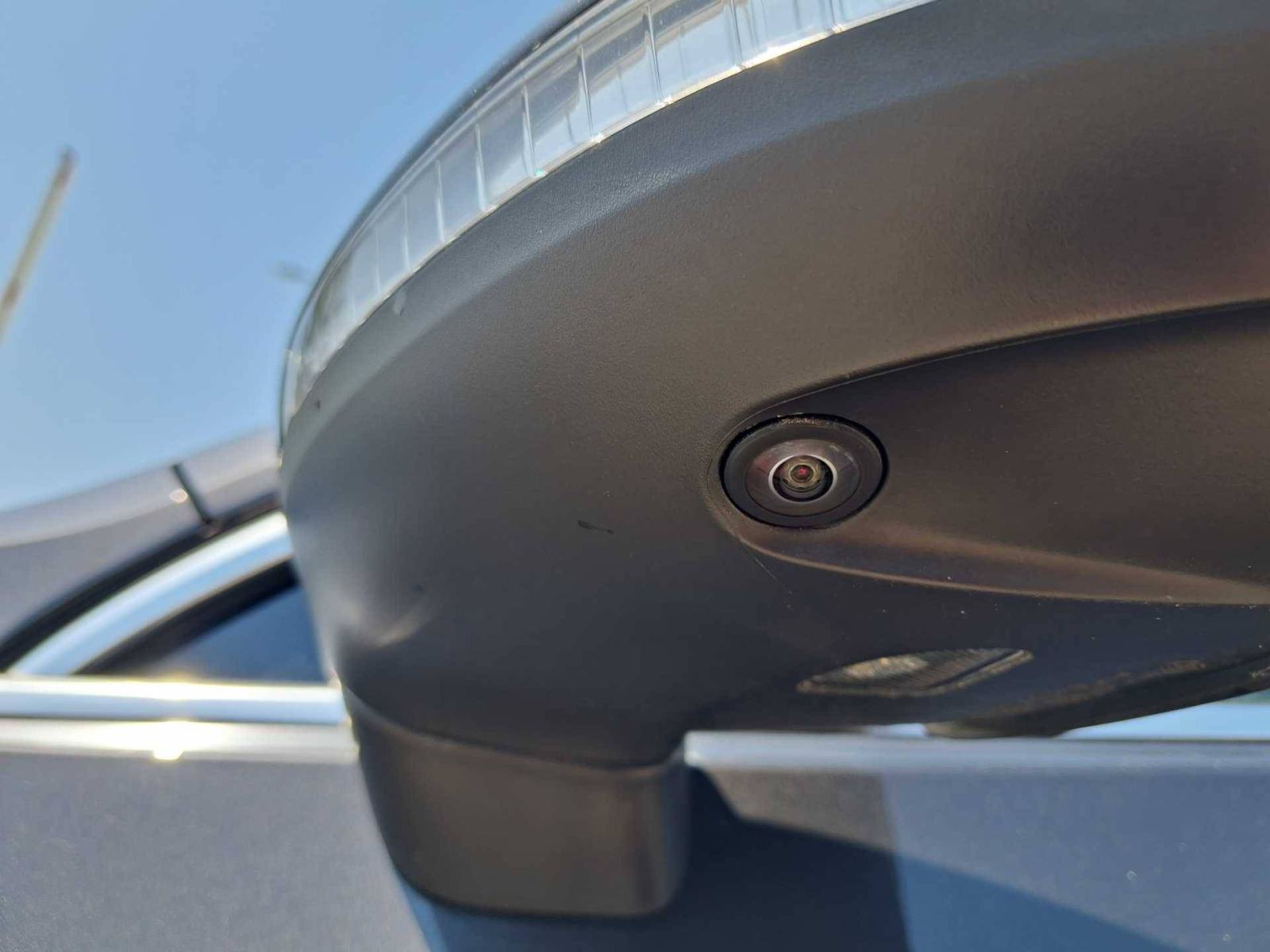 VW PASSAT Variant 2023 • PREMIUM jamstvo • AutoZubak Rabljena, fotografija 18