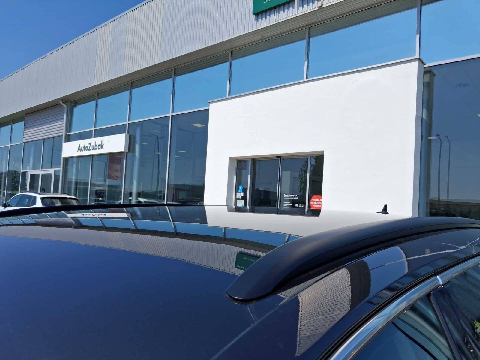 VW PASSAT Variant 2023 • PREMIUM jamstvo • AutoZubak Rabljena, fotografija 19