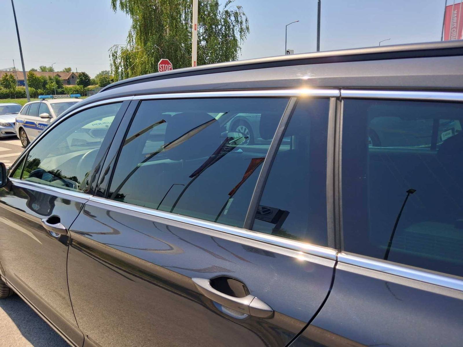 VW PASSAT Variant 2023 • PREMIUM jamstvo • AutoZubak Rabljena, fotografija 20