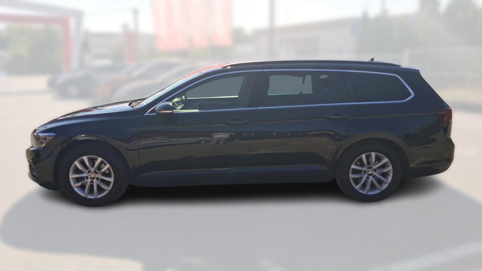 VW PASSAT Variant 2023 • PREMIUM jamstvo • AutoZubak Rabljena, fotografija 5