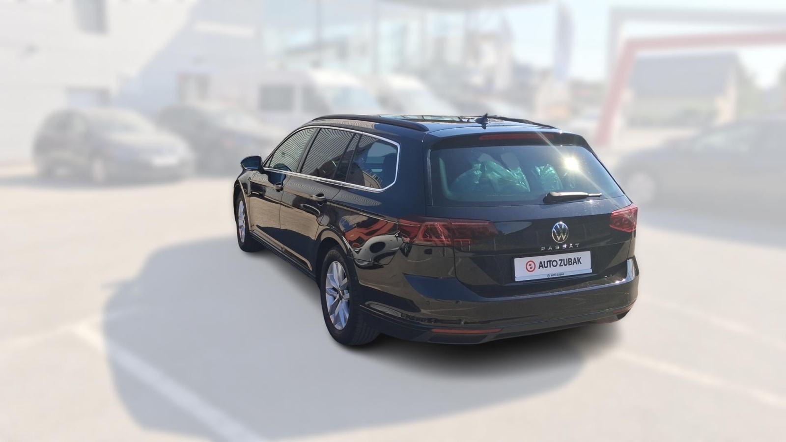 VW PASSAT Variant 2023 • PREMIUM jamstvo • AutoZubak Rabljena, fotografija 8