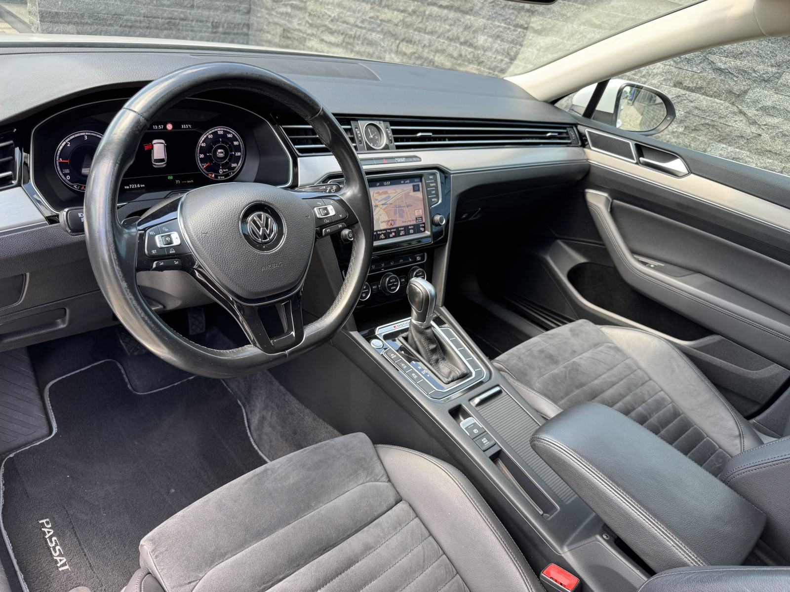 VW Passat Variant 4x4 2,0 TDI DSG 176 kw - HR AUTO - FULL OPREMA !!, fotografija 19