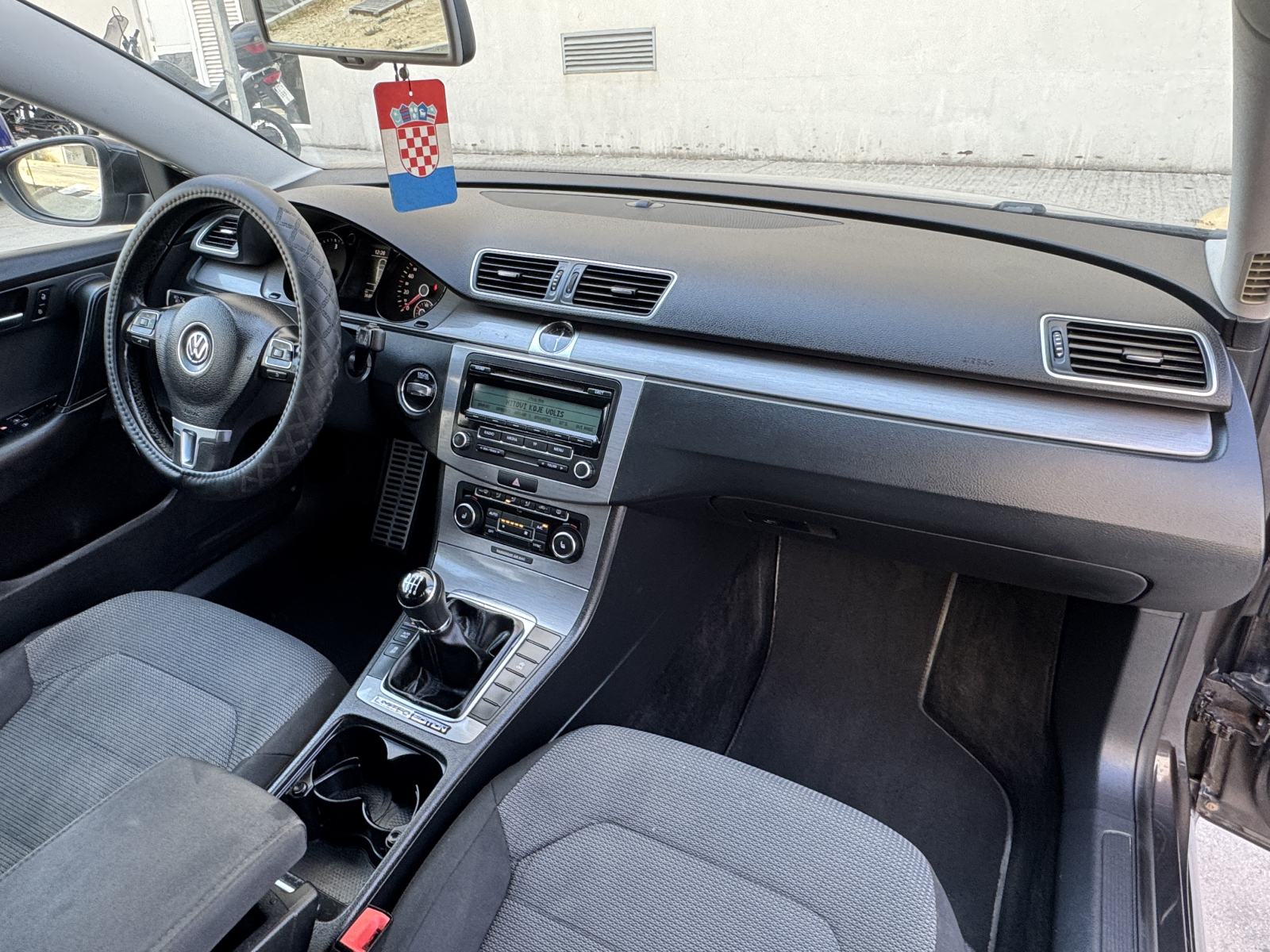 VW Passat Variant B7 1.6 TDI ### Bluemotion ###, fotografija 18