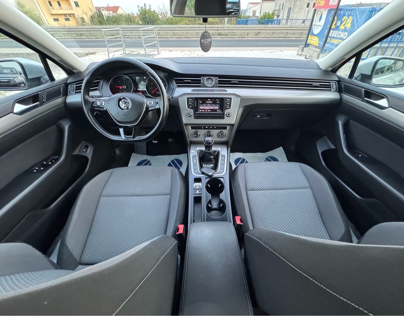 VW Passat Variant B8 1,6 TDI —Mod 2016—REG.GOD.DANA—NAPRAVLJEN SERVIS!, fotografija 15