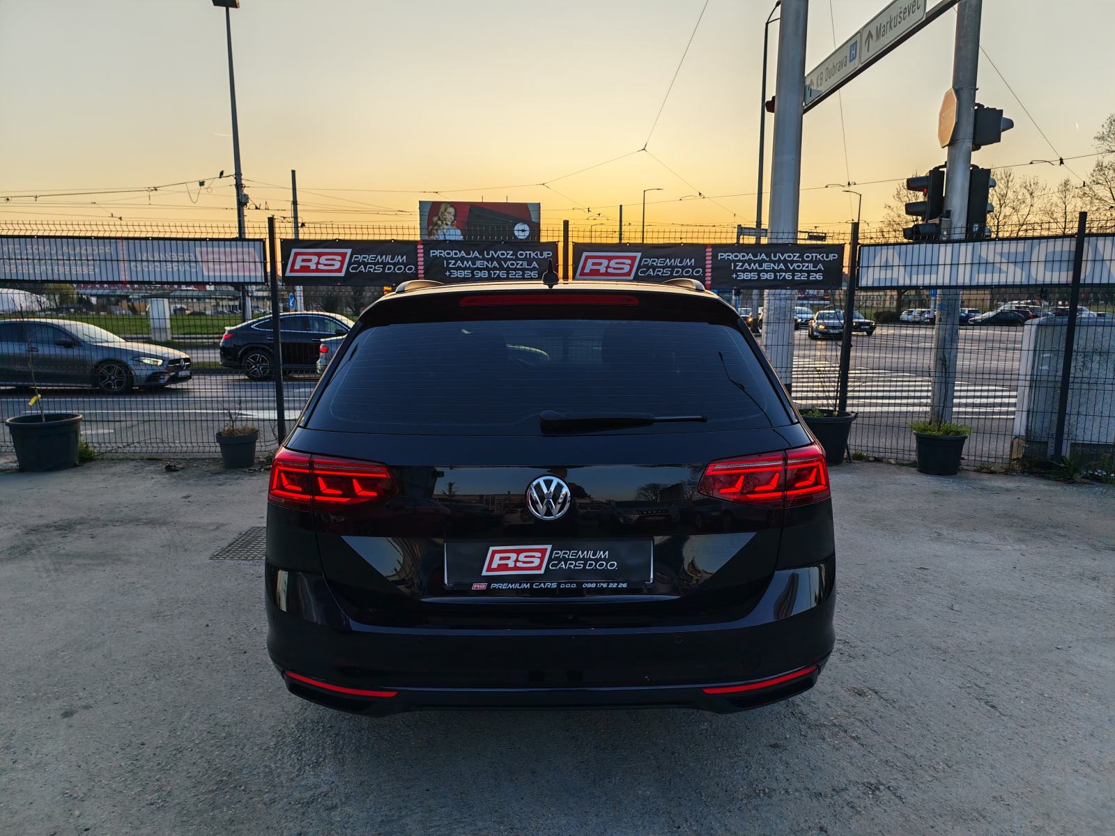 VW PASSAT VARIANT TDI 150KS DSG MATRIX LED REGA 12/26 NAVI KLIMA ALU16, fotografija 12