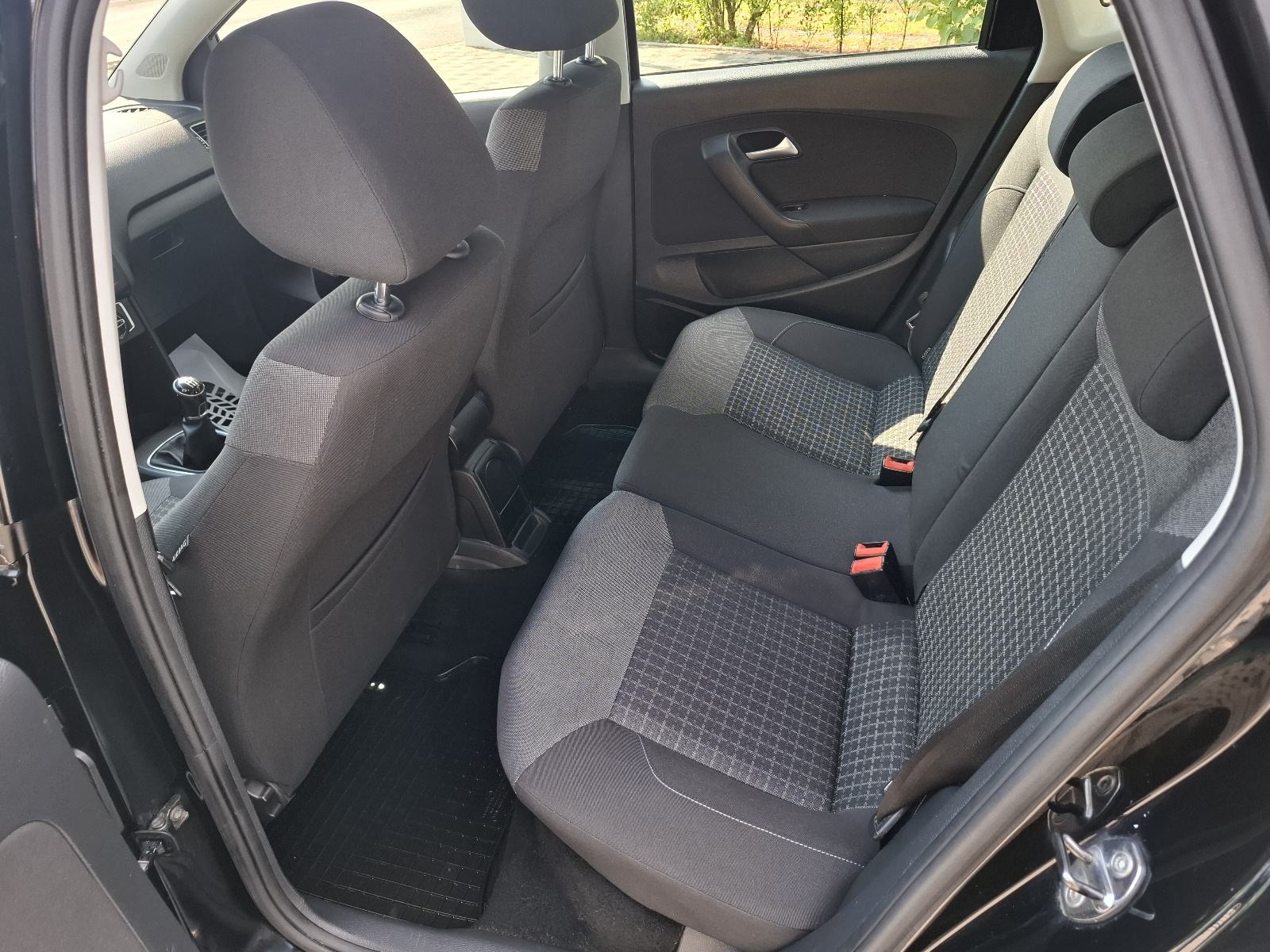 VW Polo SERVISNA 96tkm KLIMA TEMP MF ALU 2016god 1VL TOP, fotografija 9