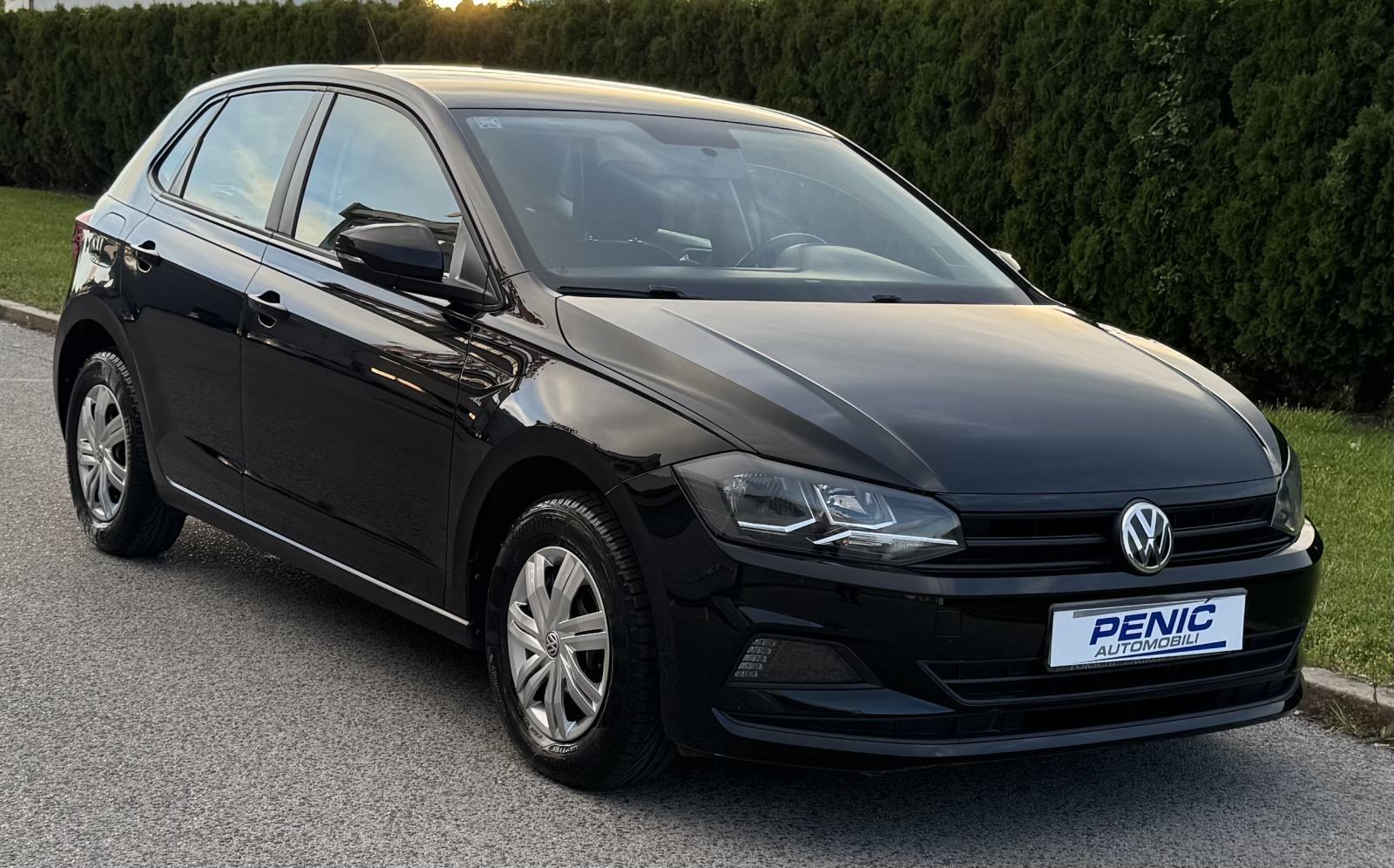 VW Polo 1,0 = 113 000 km = KUPLJEN NOV U HR - REG: 03./27., fotografija 3