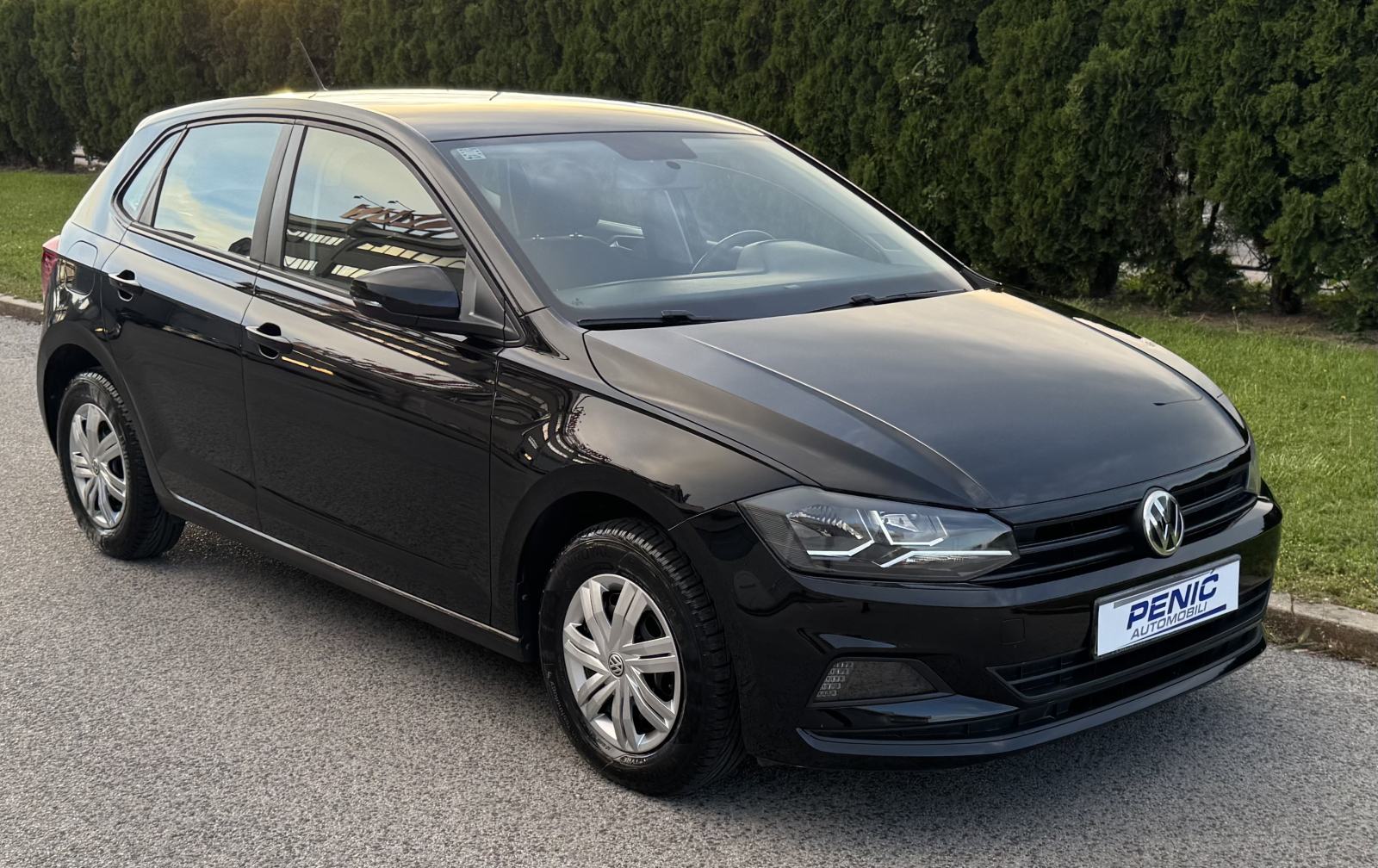 VW Polo 1,0 = 113 000 km = KUPLJEN NOV U HR - REG: 03./27., fotografija 4