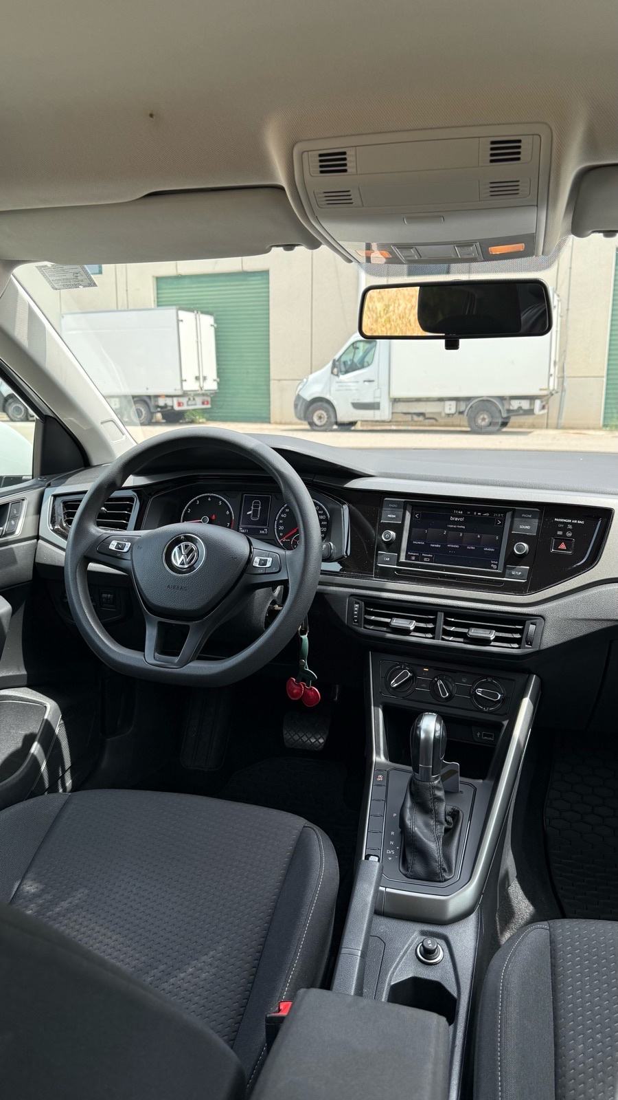 VW Polo 1,0 automatik, fotografija 8