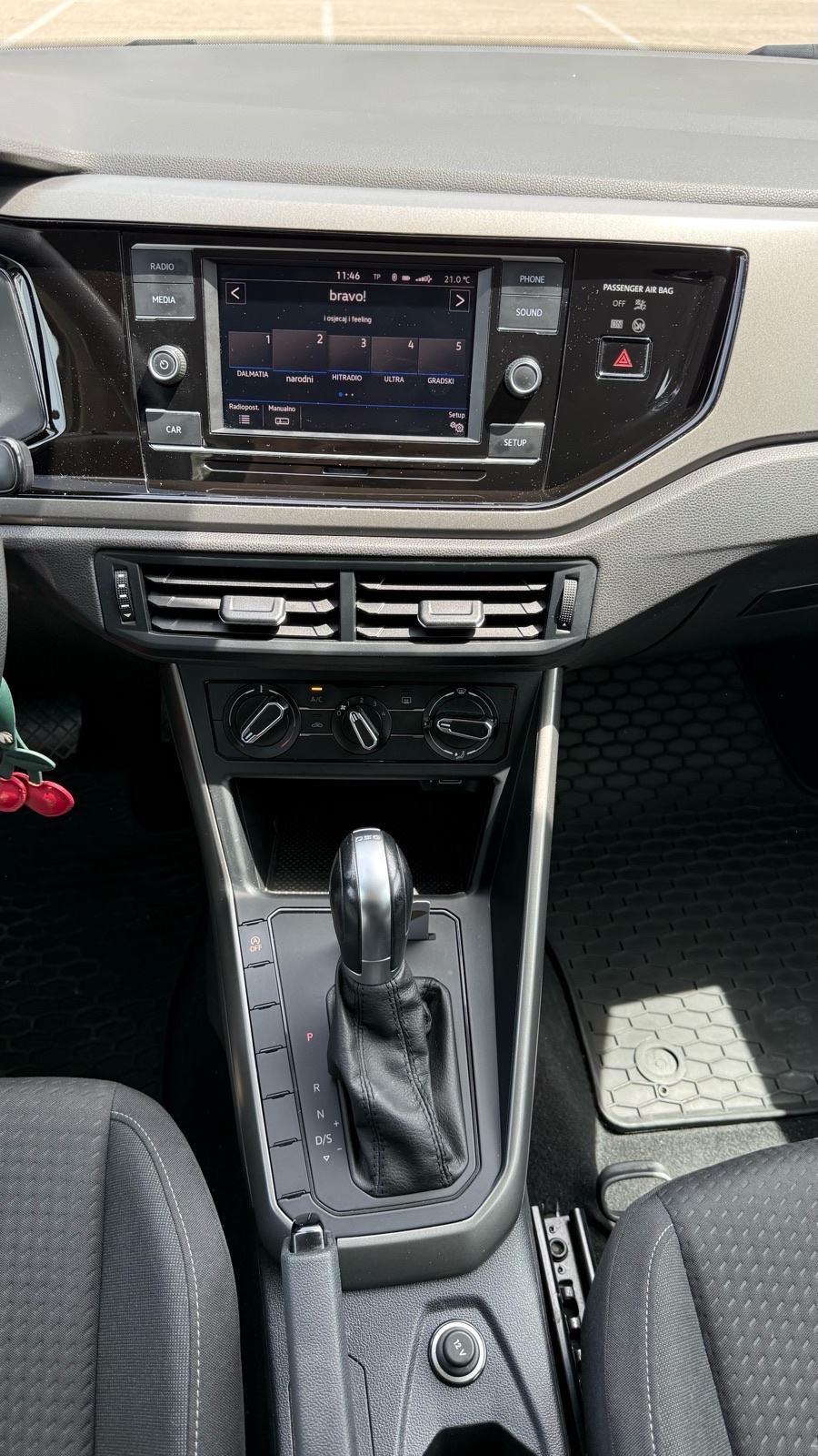 VW Polo 1,0 automatik, fotografija 10