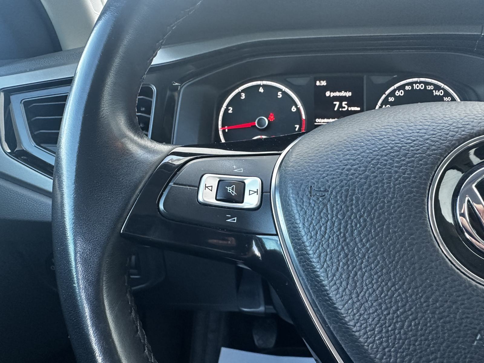 VW Polo 1,0 COMFORTLINE/LED/CARPLAY/ANDROID AUTO, fotografija 16